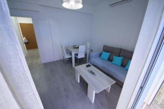 Paseo Maritimo Los Boliches. Fuengirola Exterior photo